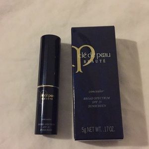 CLE DE PEAU Concealer SPF 25 Brand New